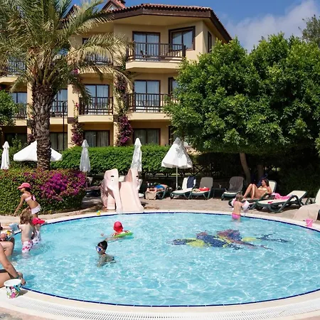 Resort Alba - Ultra Side