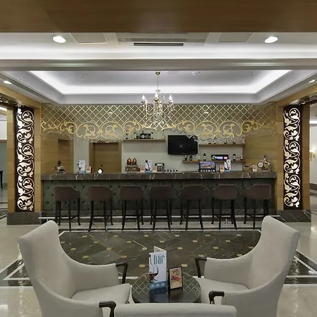 Alba - Ultra 5* Side