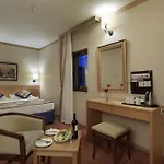 度假村 Alba 5*