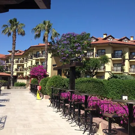 Alba Resort 5*